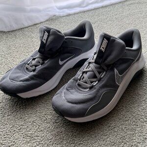 NIKE Legend Essential Running Trainer - Men's Size 12